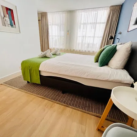 Konukevi Patrick's Place Amsterdam